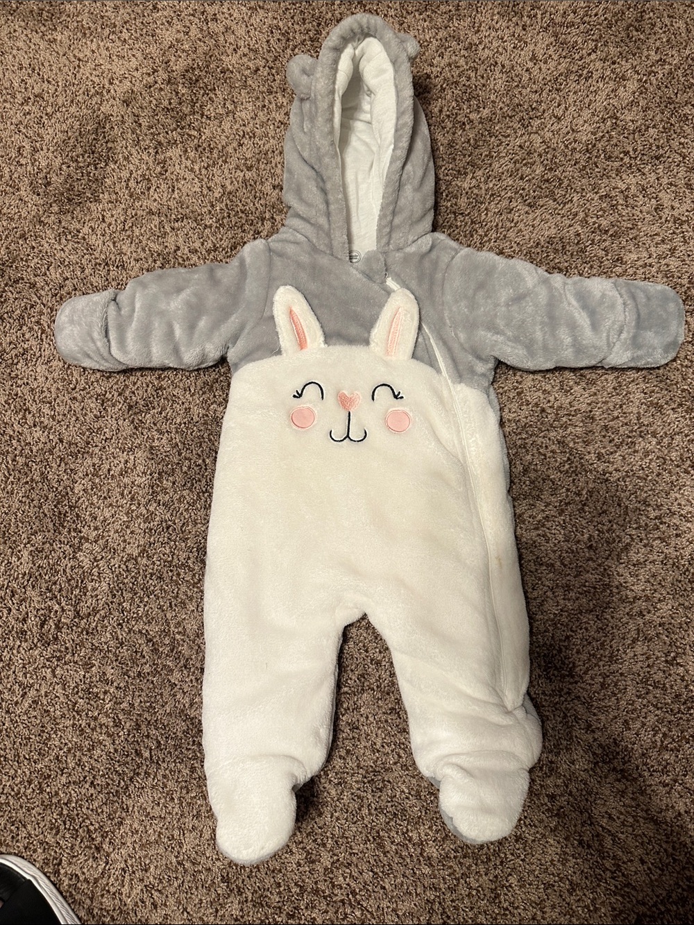 wonder nation Gray and White Bunny Fleece One-Piece Bodysuit